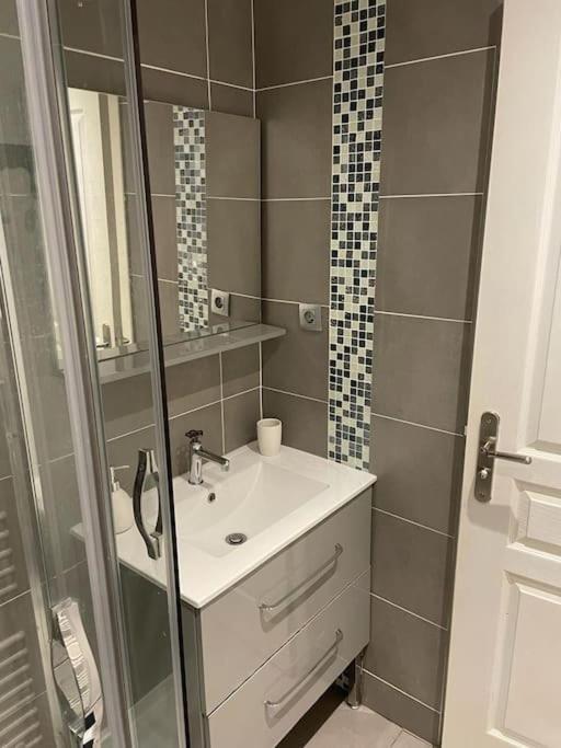 Appartement Chez Tricia Thorigny-sur-Marne Eksteriør bilde